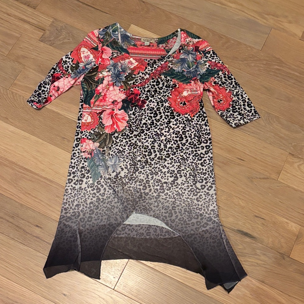 ONE WORLD Dress with Floral and Leopard Patterns